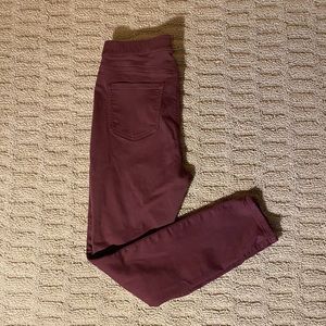 Maroon jeggings